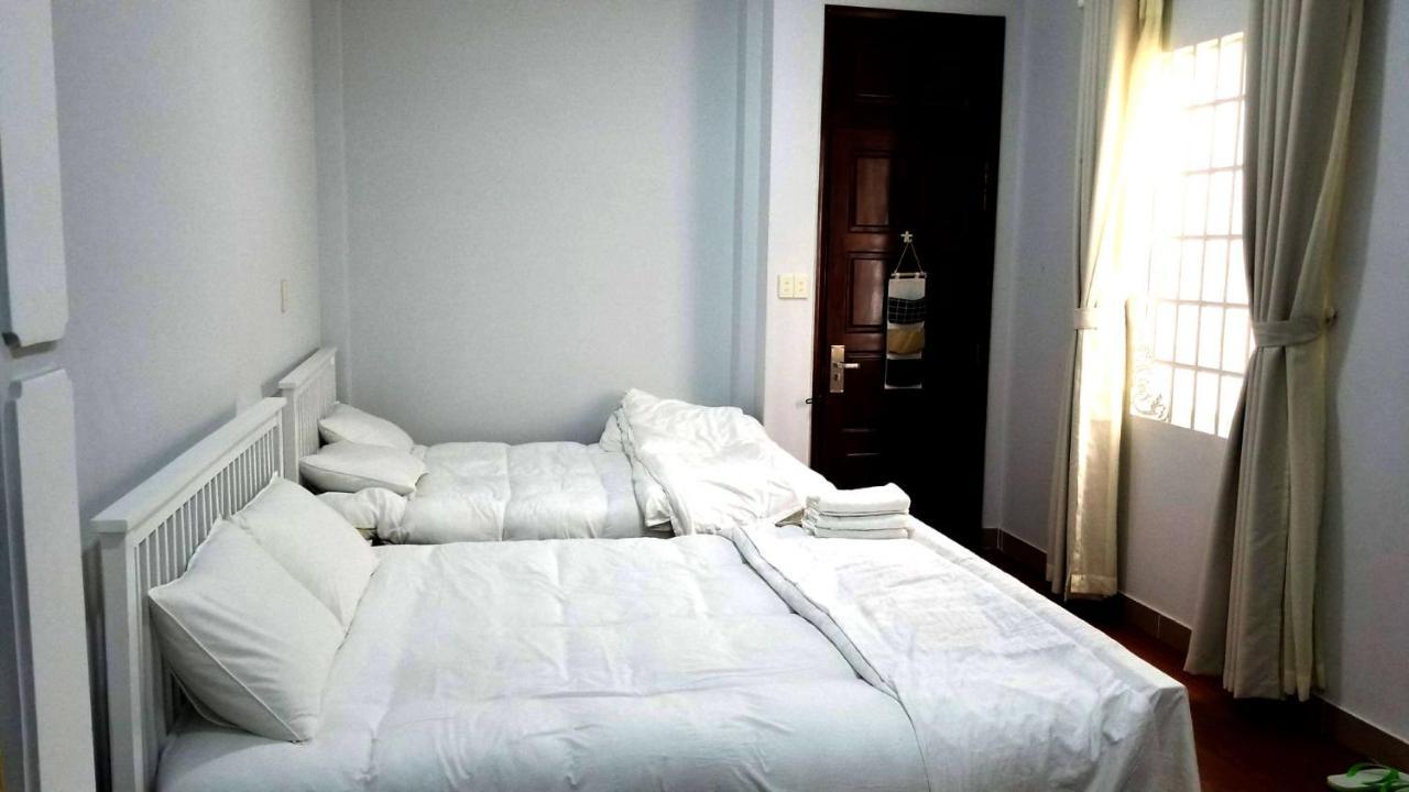 The Roost Hostel Ho Chi Minh City Exterior photo